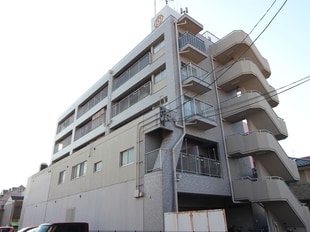 秋田産業ビルの物件外観写真
